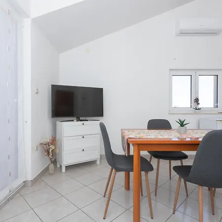Apartman Klaudia Cista Velika Vodice